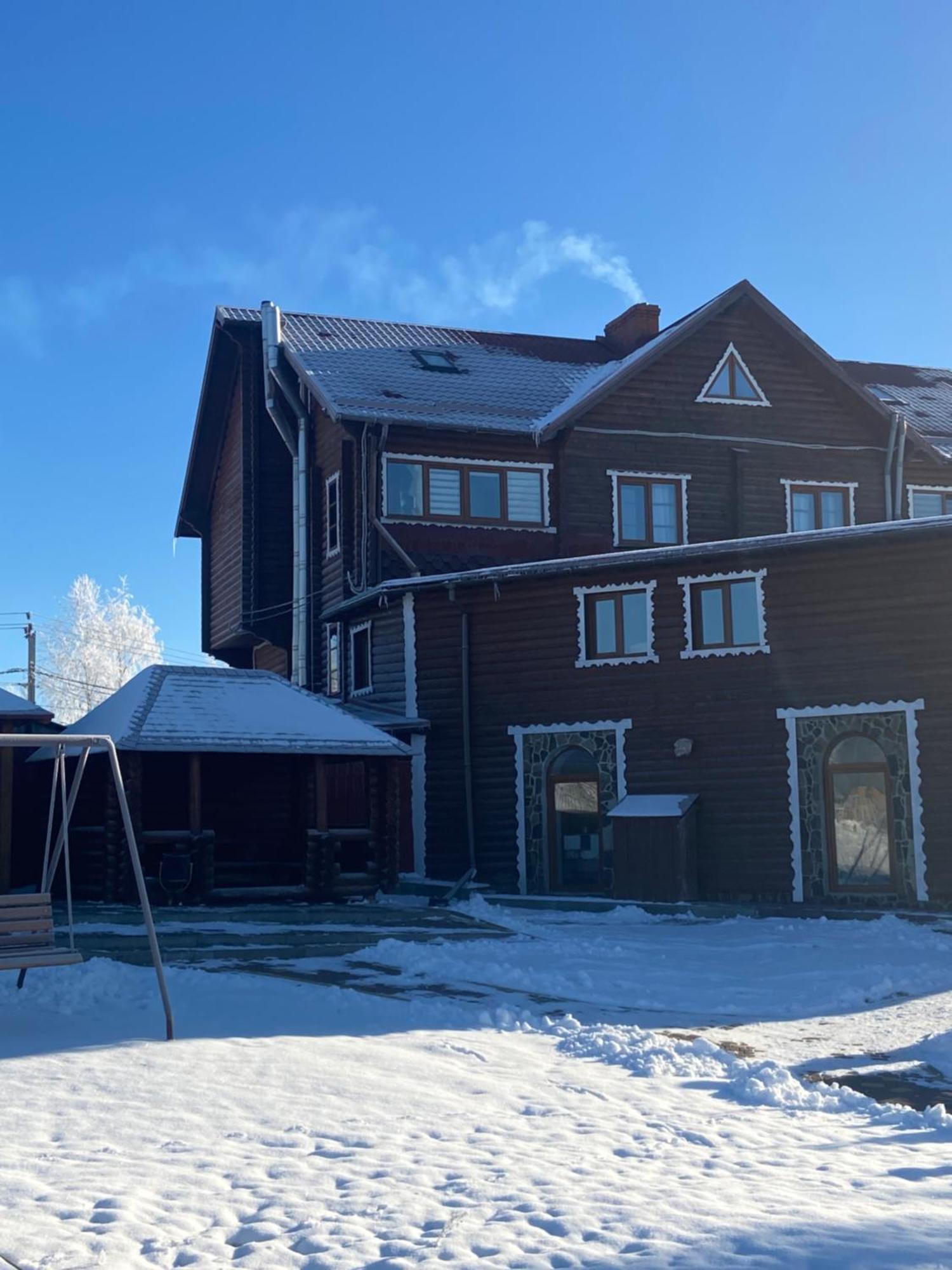 Panorama Karpat Hotel Yablunytsya Exterior photo